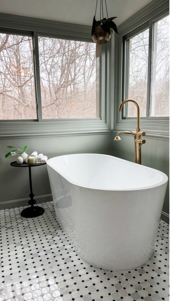 the tub after the renovation